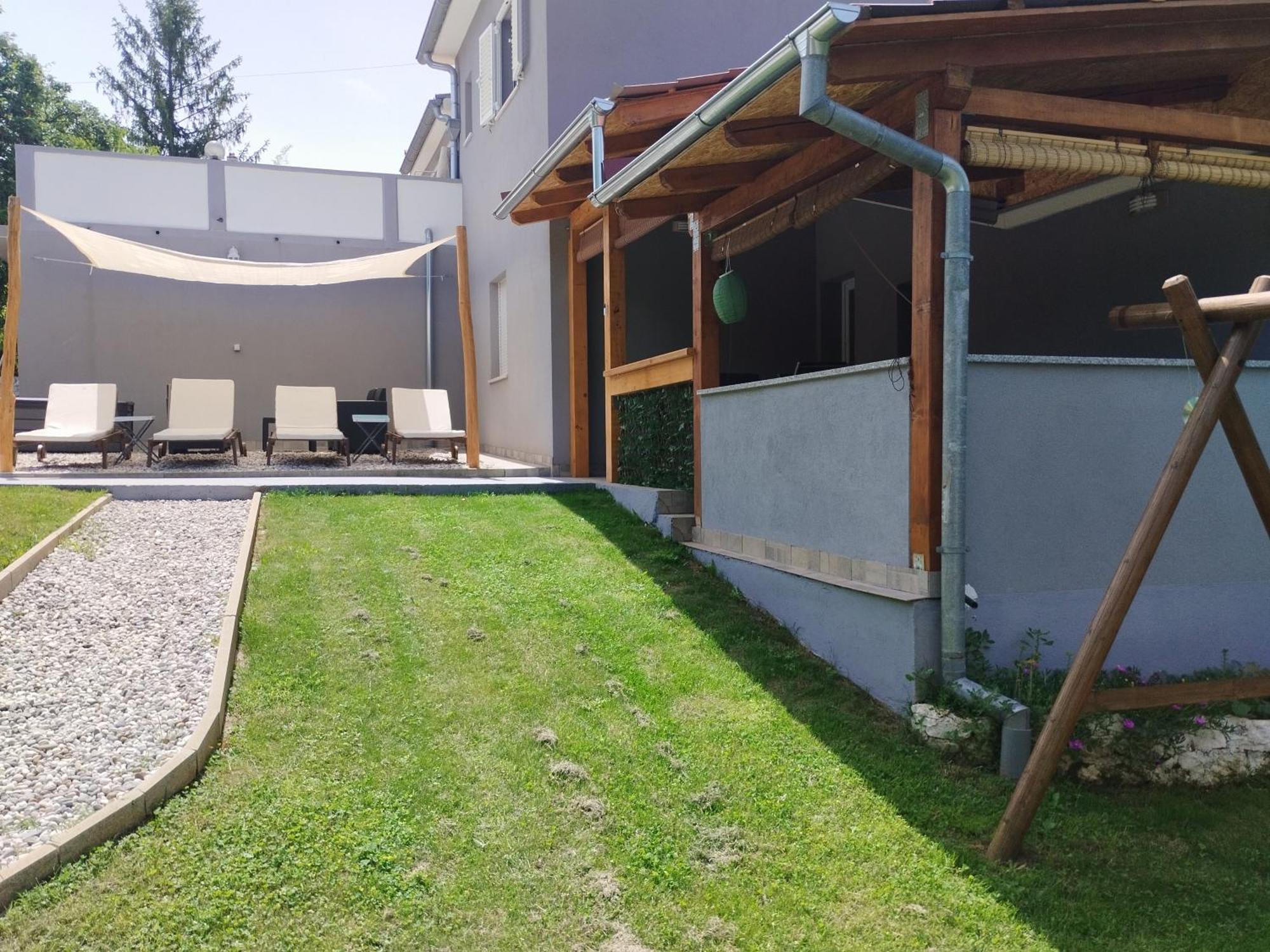 Apartman Goga With Pool And Jacuzzi Labin  Luaran gambar