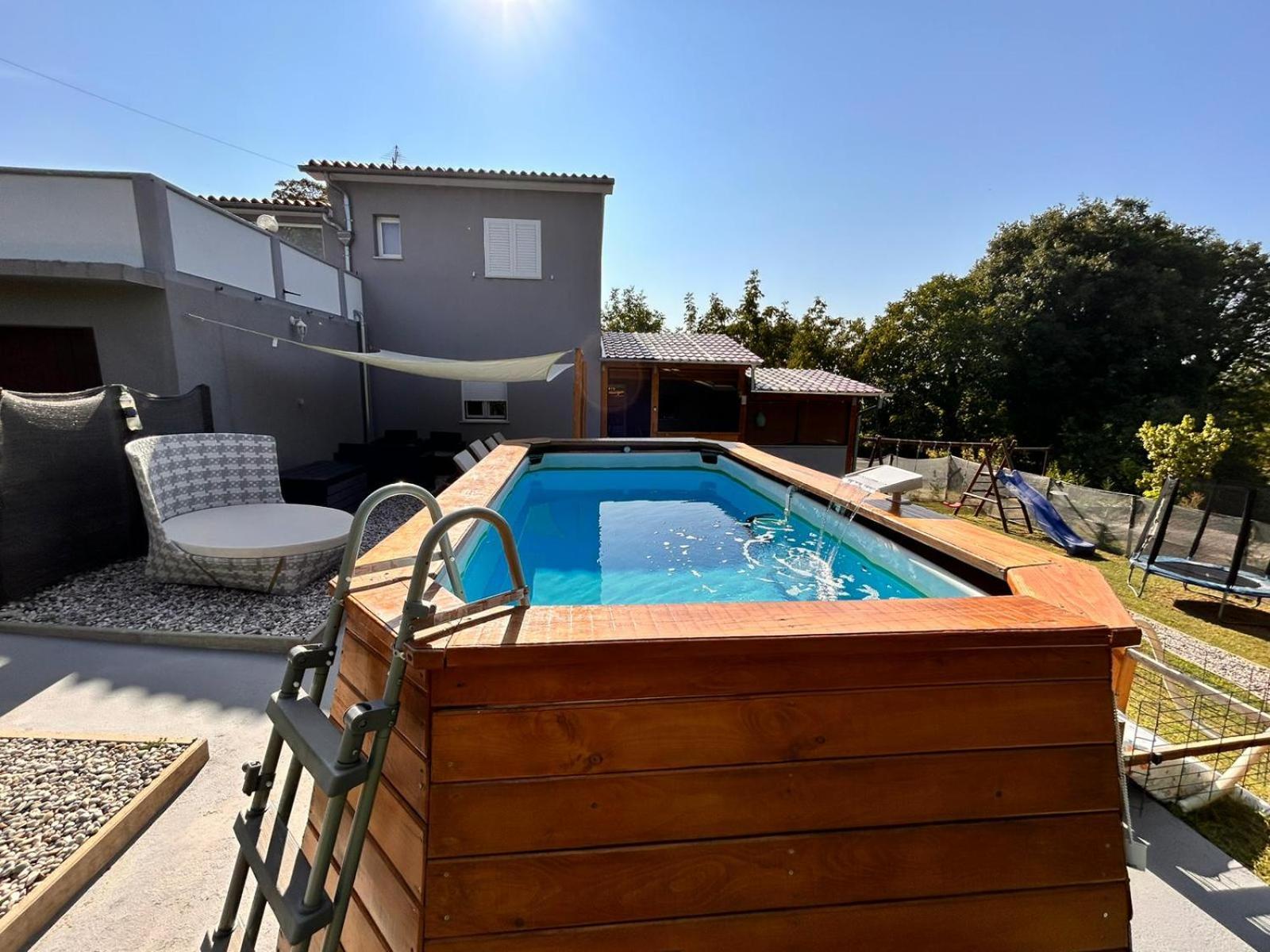 Apartman Goga With Pool And Jacuzzi Labin  Luaran gambar