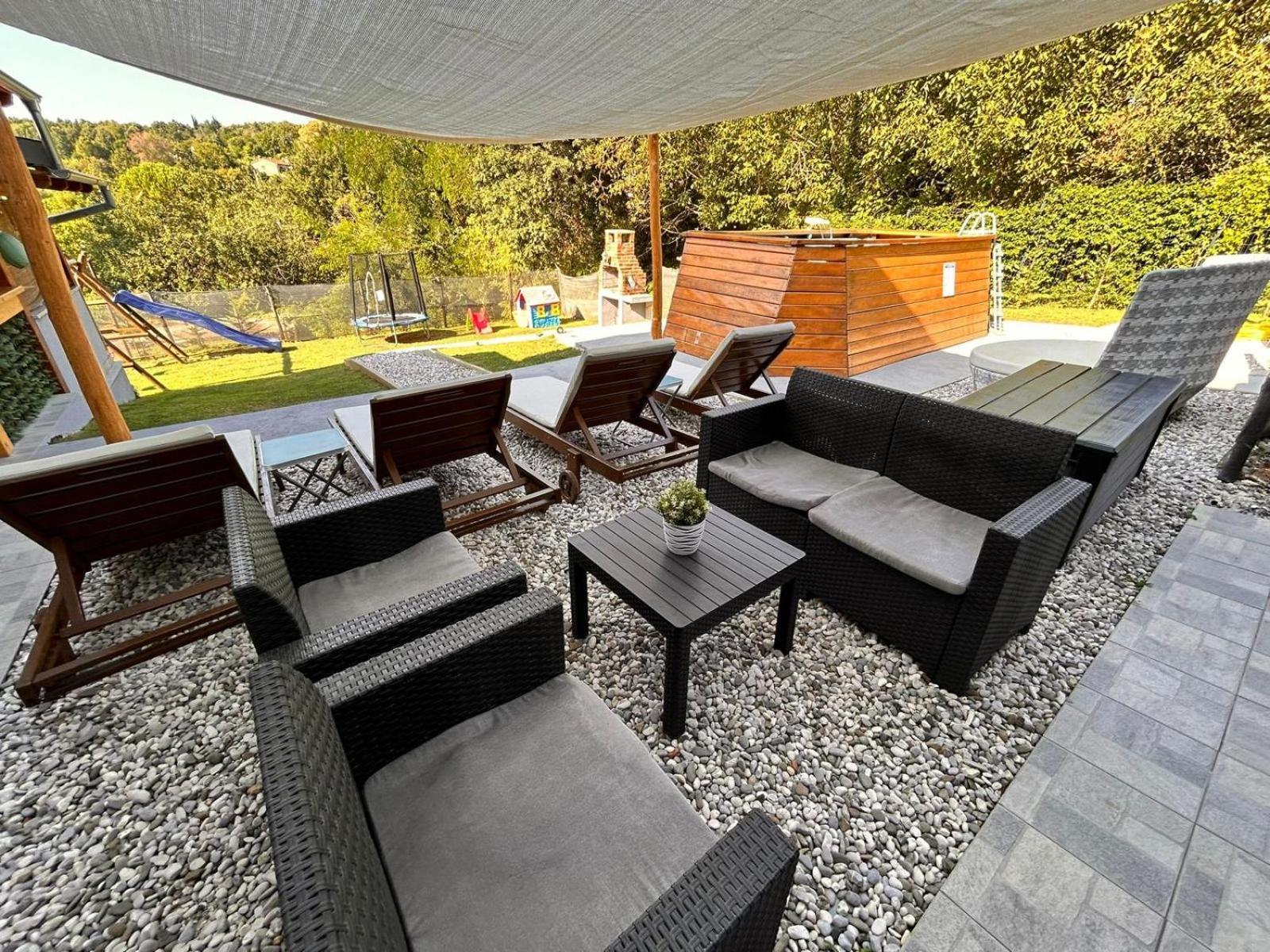 Apartman Goga With Pool And Jacuzzi Labin  Luaran gambar